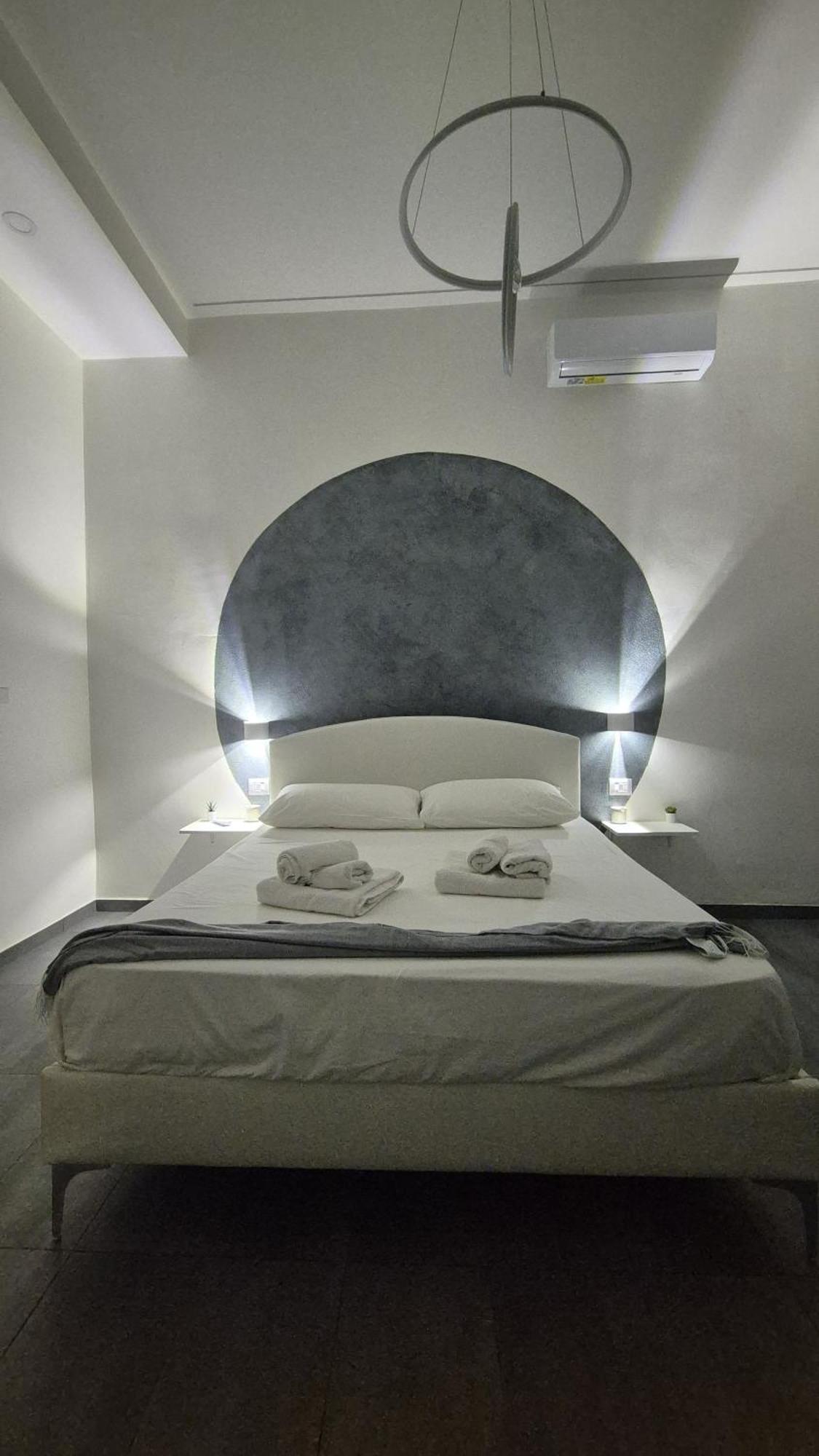 Dionisio Apartments Сиракуза Екстериор снимка
